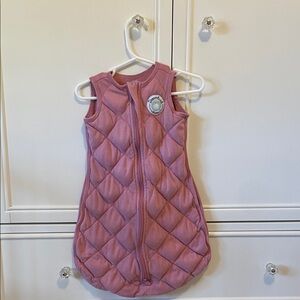 Dreamland baby sleep sack dusty rose 
Small 0-6M